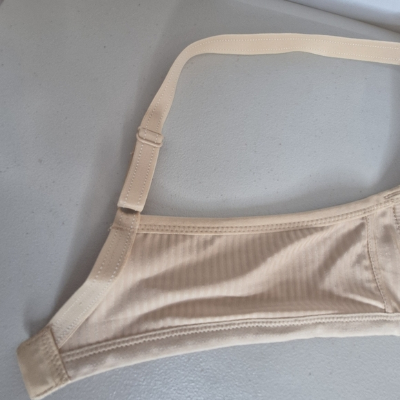 Freya Idol Underwire Moulded Balcony Seam Free T-Shirt Bra in Nude - Size 38C - Picture 10 of 16